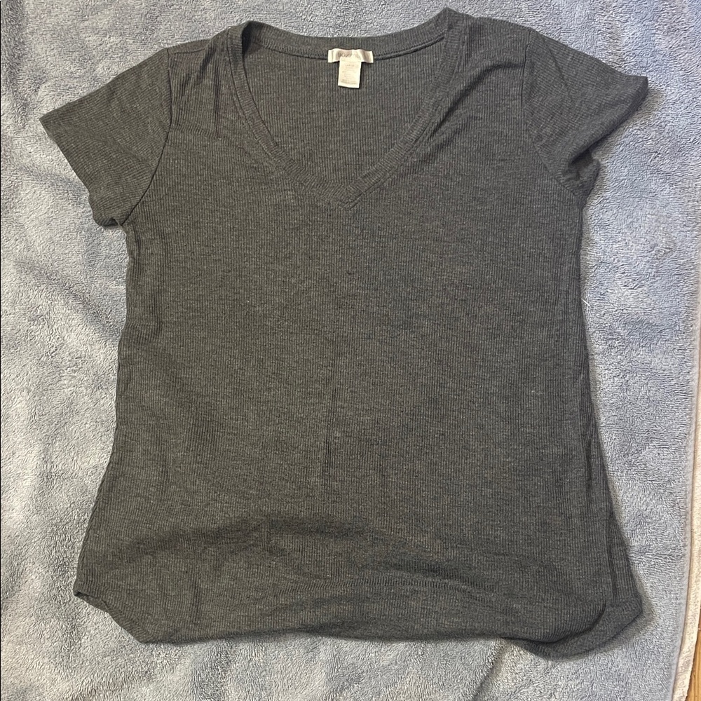 Bozzolo Charcoal V-Neck Short Sleeve Tee
